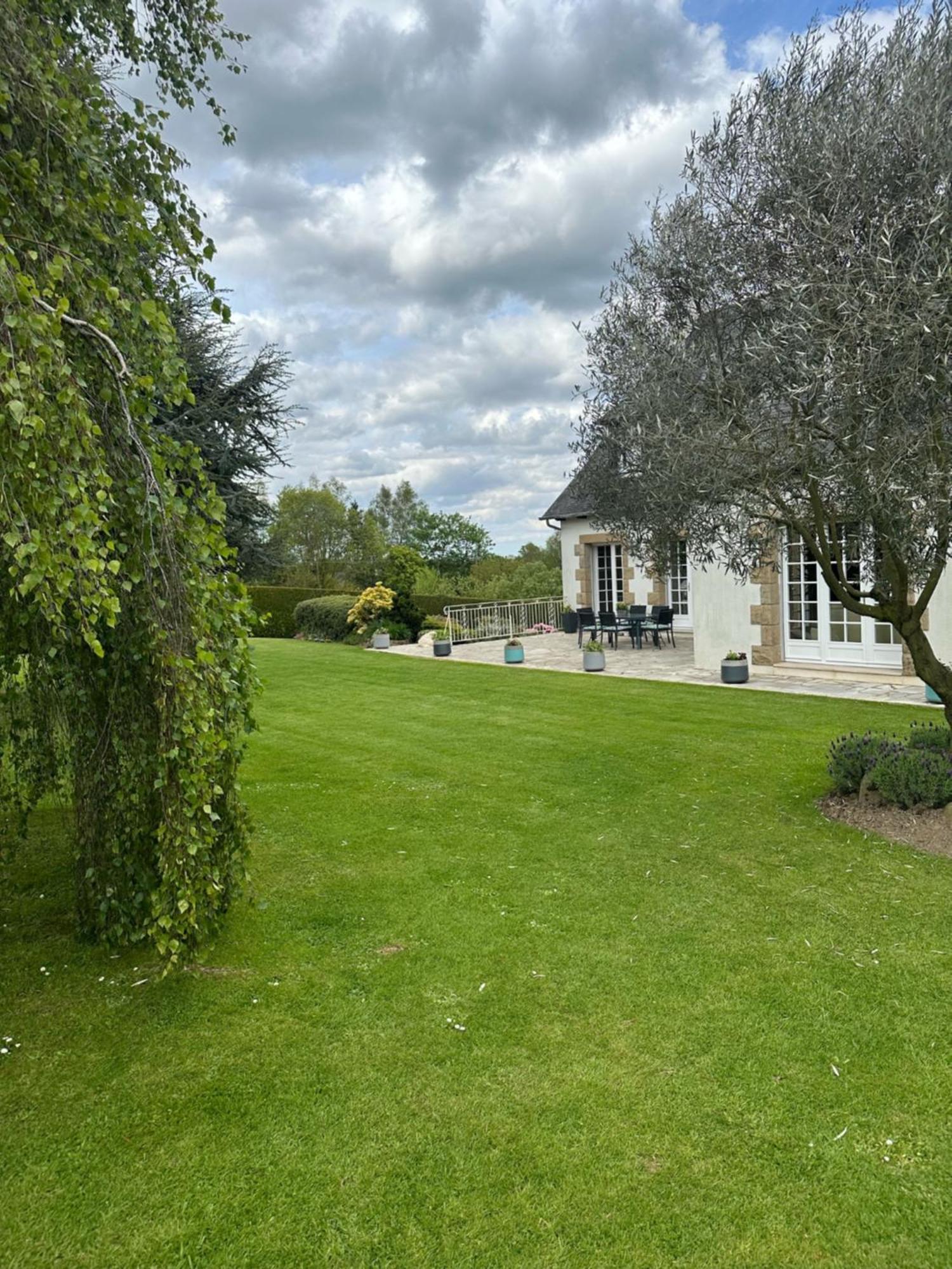 Bed and Breakfast Les Tulipes Antrain Zewnętrze zdjęcie